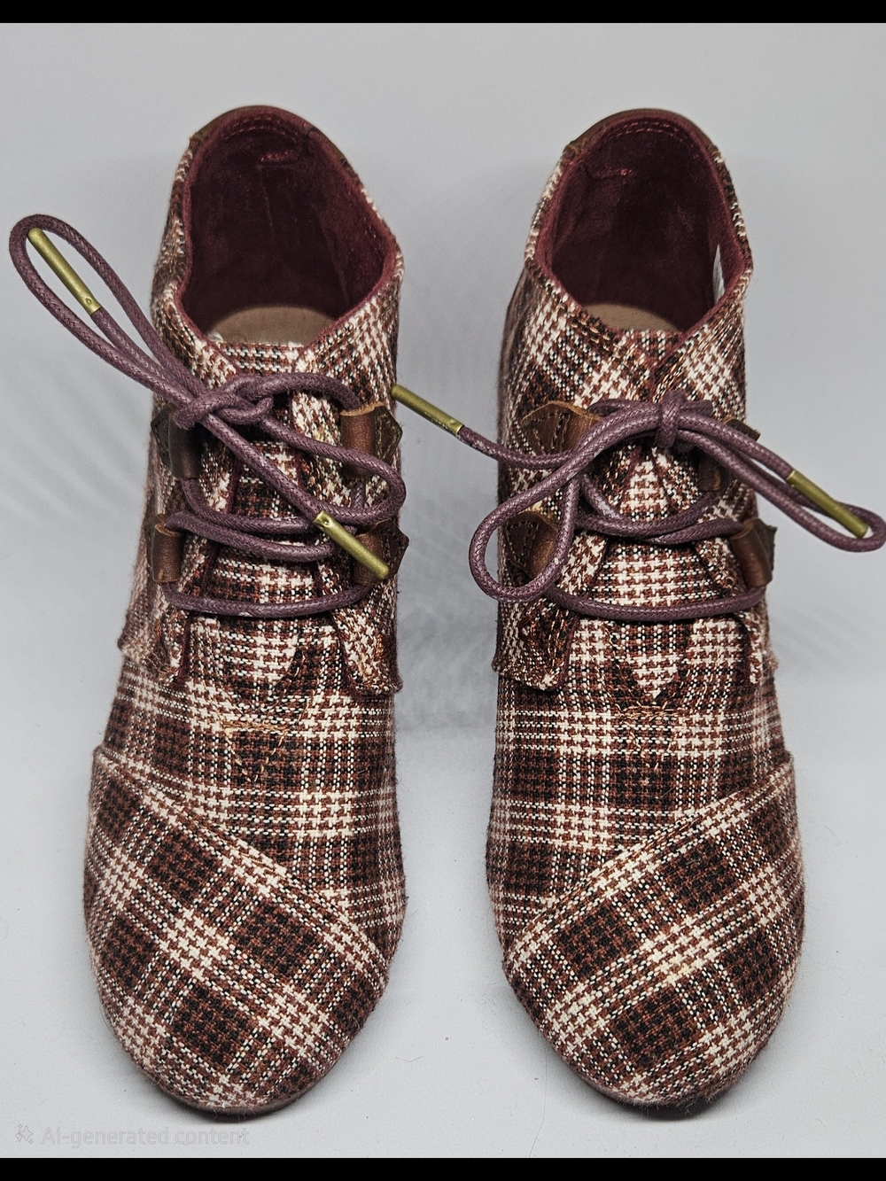 Toms Plaid Lace-Up Ankle Boots in Burgundy and Cream Sz. 7 5